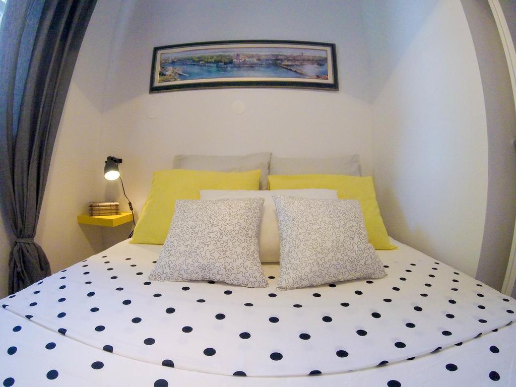 Fab 'N' Chic Apartments Split Bagian luar foto