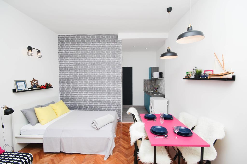 Fab 'N' Chic Apartments Split Bagian luar foto